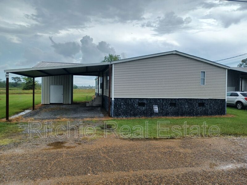 Primary Photo - 21459 Hwy 167