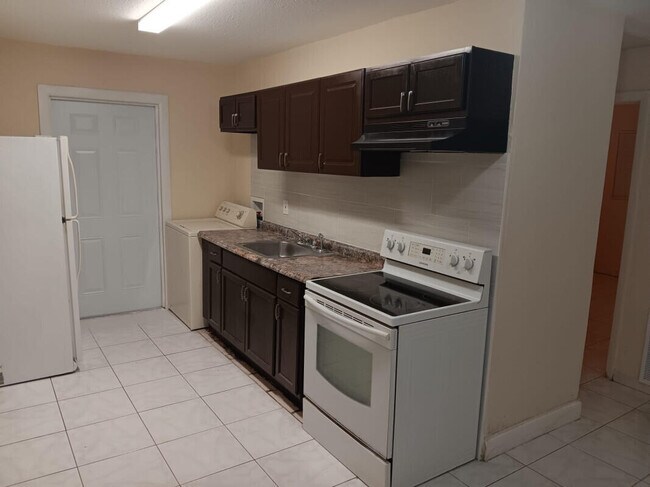 Foto del edificio - 1114 N 16th Ct
