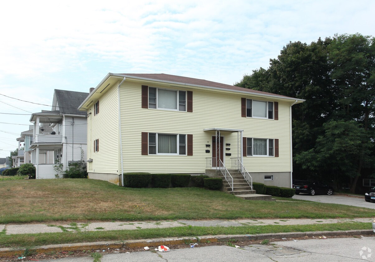 Foto principal - 74 Redden Ave