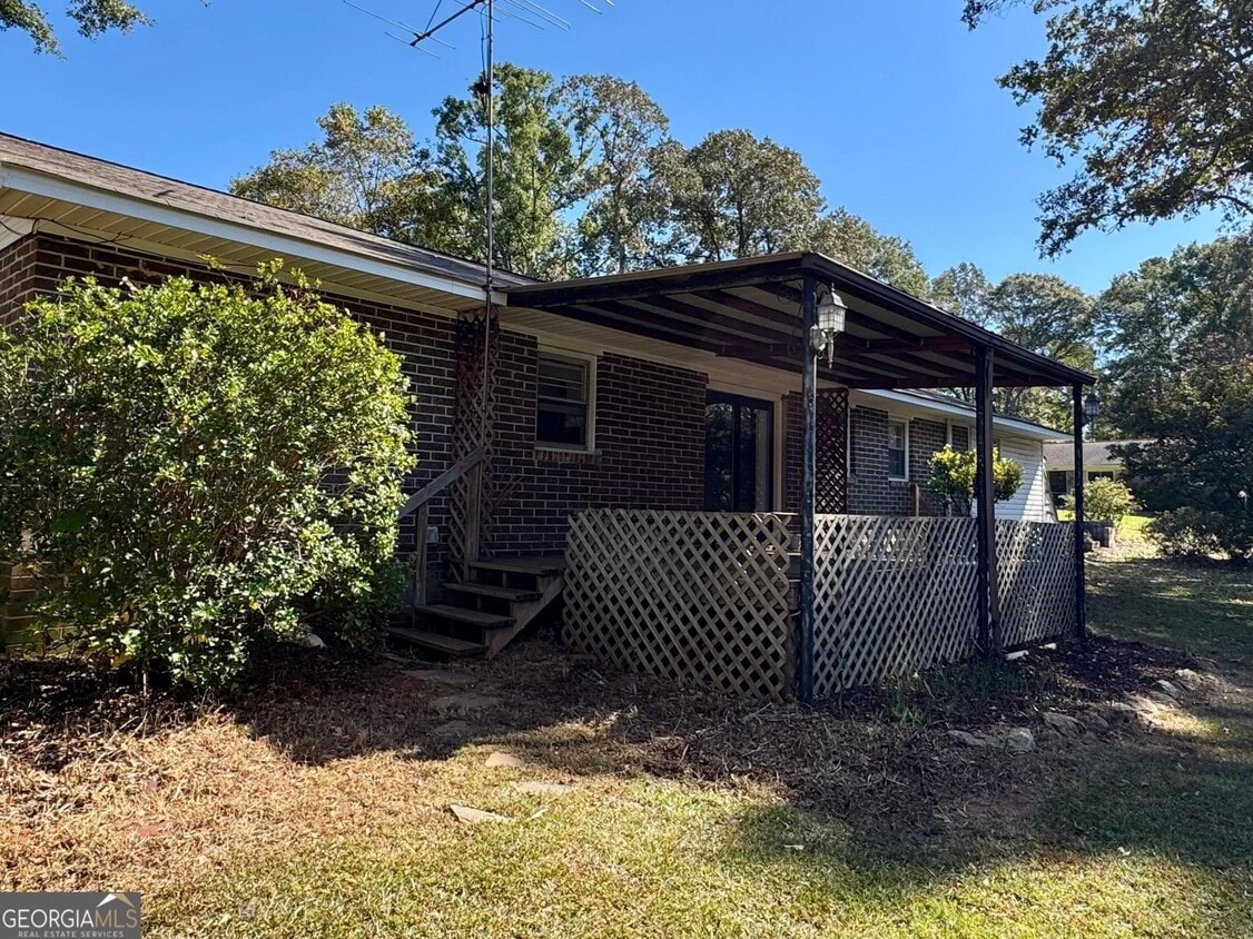 Building Photo - 606 Viewpoint Dr