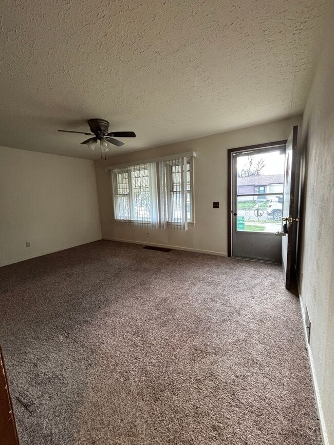 Foto del edificio - 2 Bedroom Home