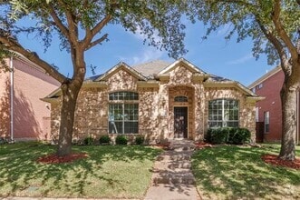 Building Photo - 9208 Clearview Dr