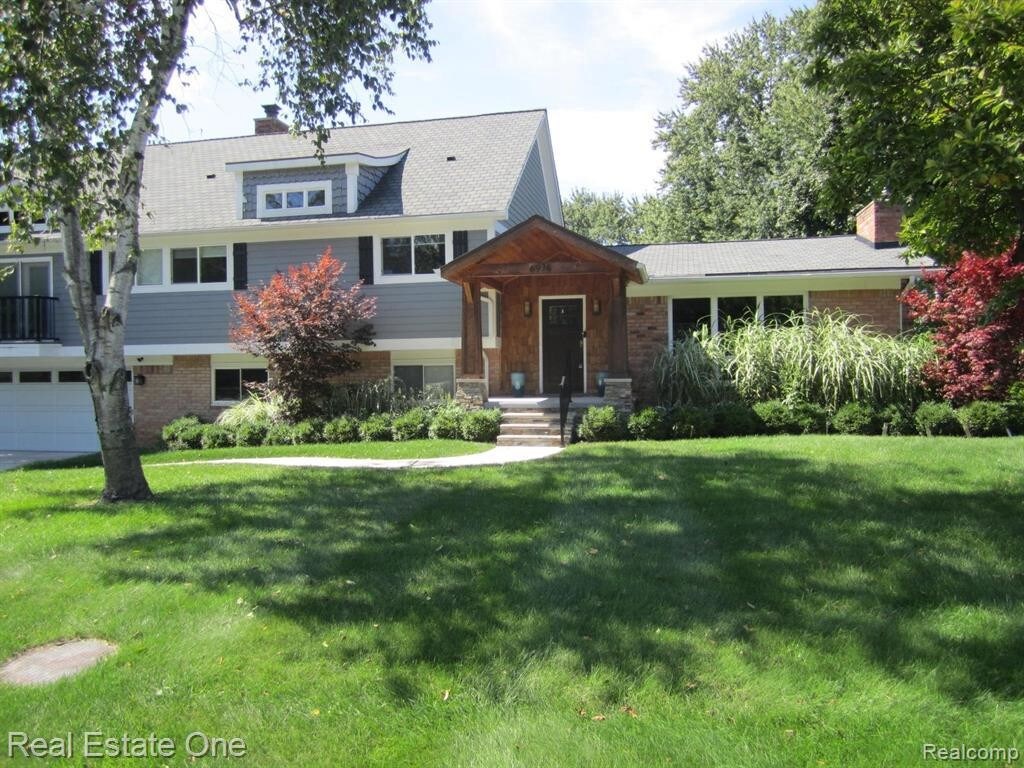 Primary Photo - 6976 Woodbank Dr