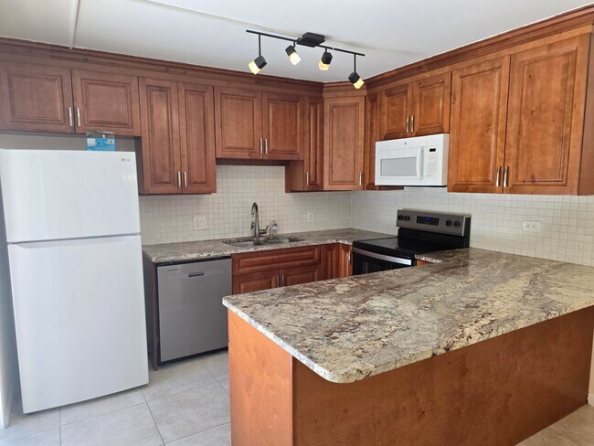 Foto del edificio - 2952 SW 22nd Cir