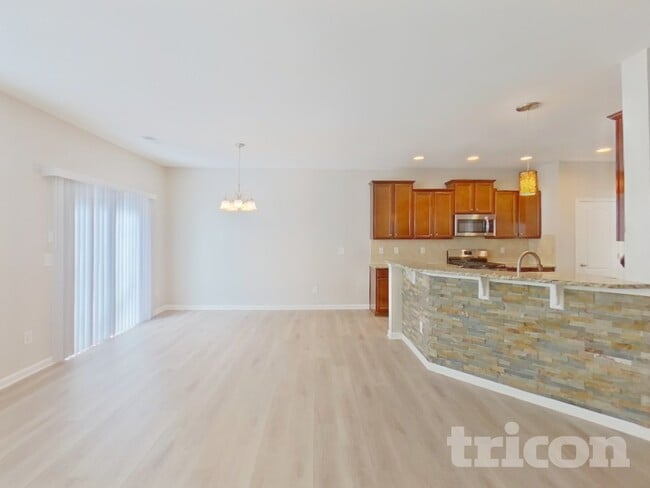 Building Photo - 111 Rougemont Ln