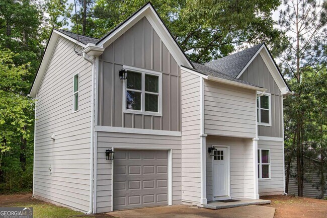 Foto del edificio - 6898 Babbling Brook Dr