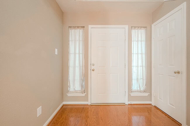 Building Photo - 7210 Welshwood Ln