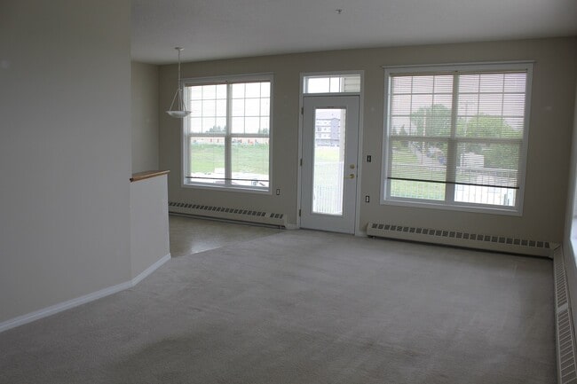 Building Photo - 2 Bed 2 Bath Unit in Olds, AB