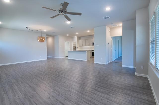 Building Photo - 520 Crystal Clear Ln
