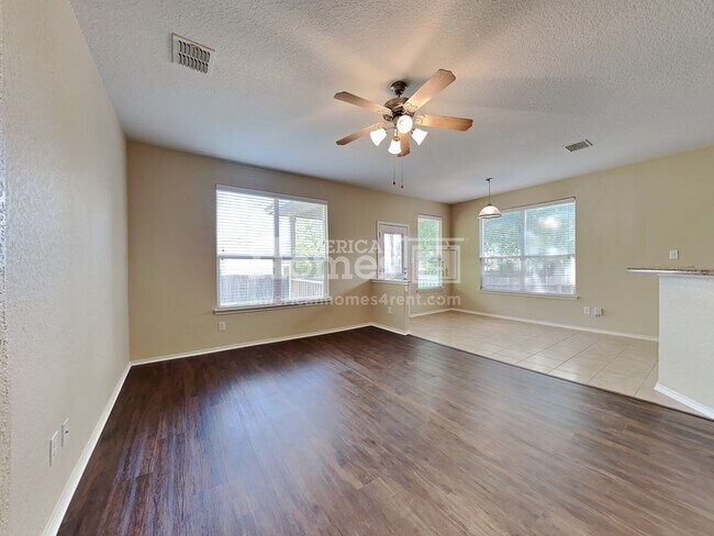 Building Photo - 12075 Texana Cove