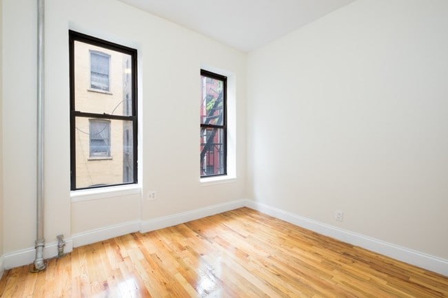 Building Photo - 339 East 12th Street