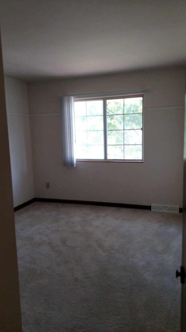 Foto del edificio - 741 E Imperial Dr