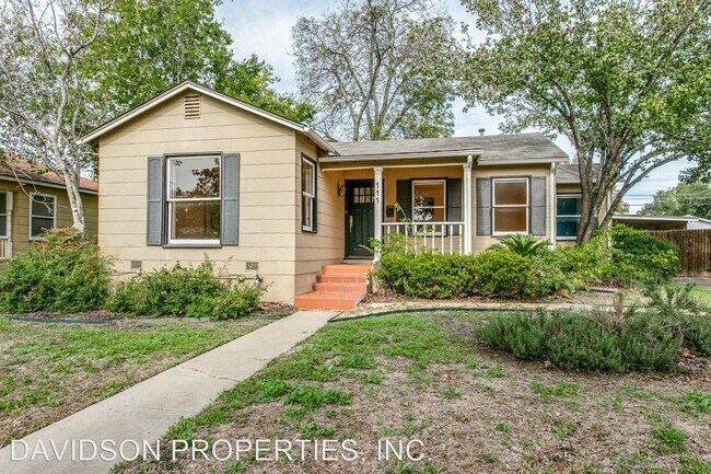 Foto del edificio - 3 br, 2 bath House - 111 Harmon Dr