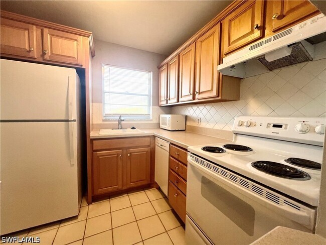 Foto del edificio - 200 Turtle Lake Ct