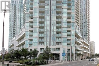 Building Photo - 3939-3939 Duke of York Blvd