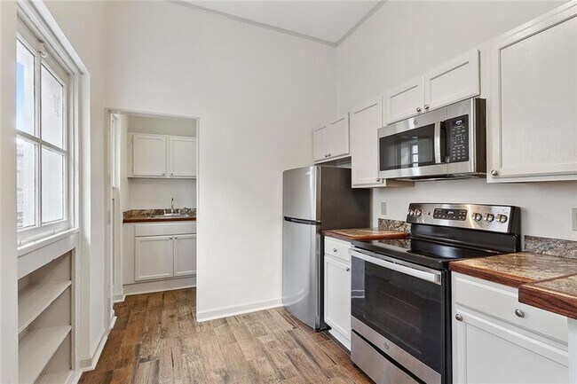 Foto del edificio - 708 Orleans St