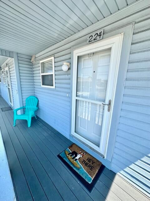 Foto del edificio - 330 Bluefish Dr