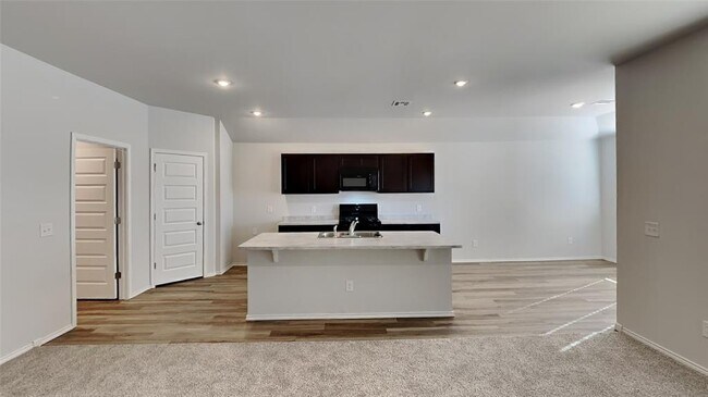 Building Photo - 1406 Madison Ave