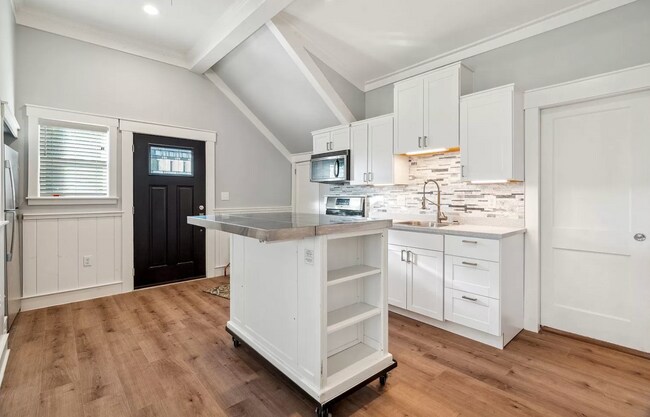 Foto del edificio - 222 Whipple St