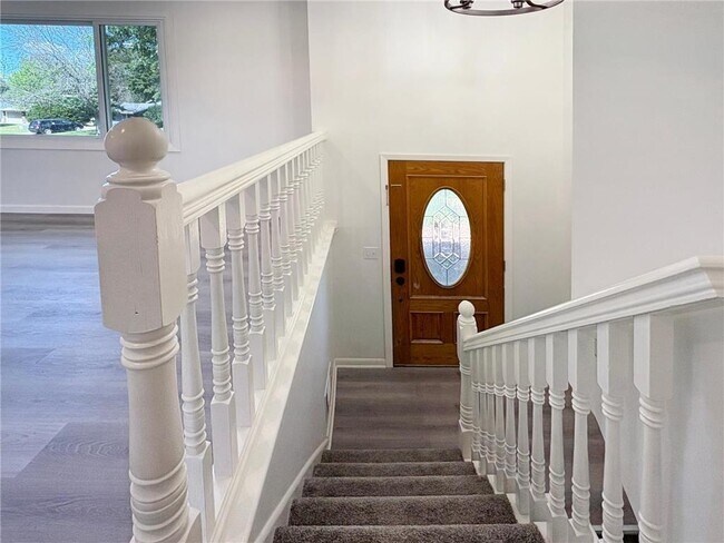 Foto del edificio - 11225 Hampshire Ct W