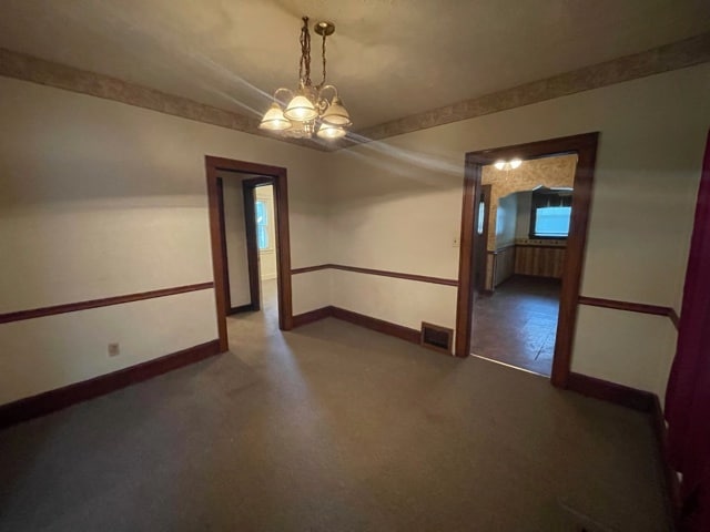 Building Photo - 934 Silvercrest Ave