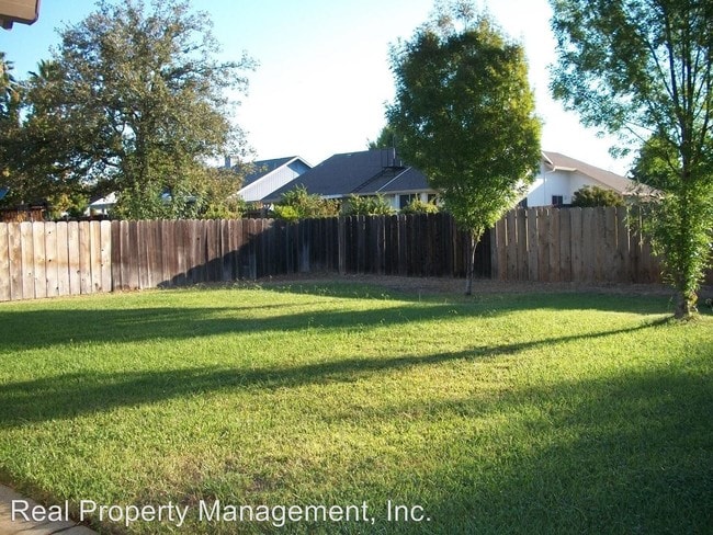 Building Photo - 3 br, 2 bath House - 1567 Marigold Way