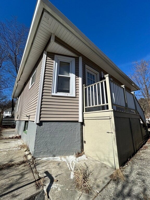 Primary Photo - 17 Wentworth St