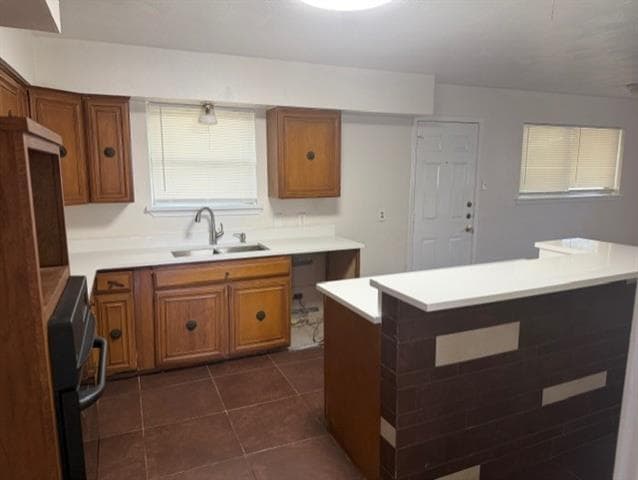 Foto del edificio - 1303 Cypress Dr