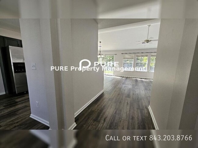 Foto del edificio - 321 Rice Bay Dr