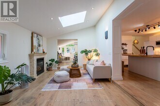 Building Photo - 63 Fordwich Crescent