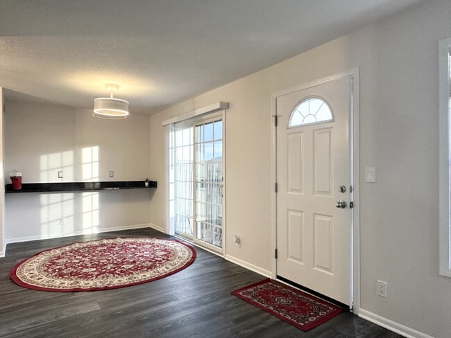 Building Photo - 1514 Northfield Meadows Blvd