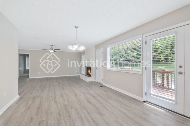 Building Photo - 140 Trickum Hills Dr