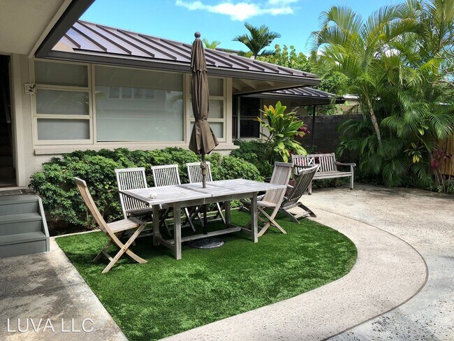 Building Photo - 1 br, 1 bath House - 554 North Kalaheo Ave