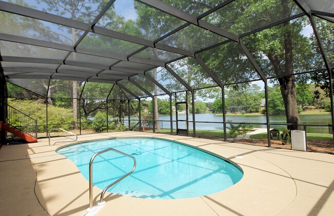 Building Photo - 1002 Lake Way Dr