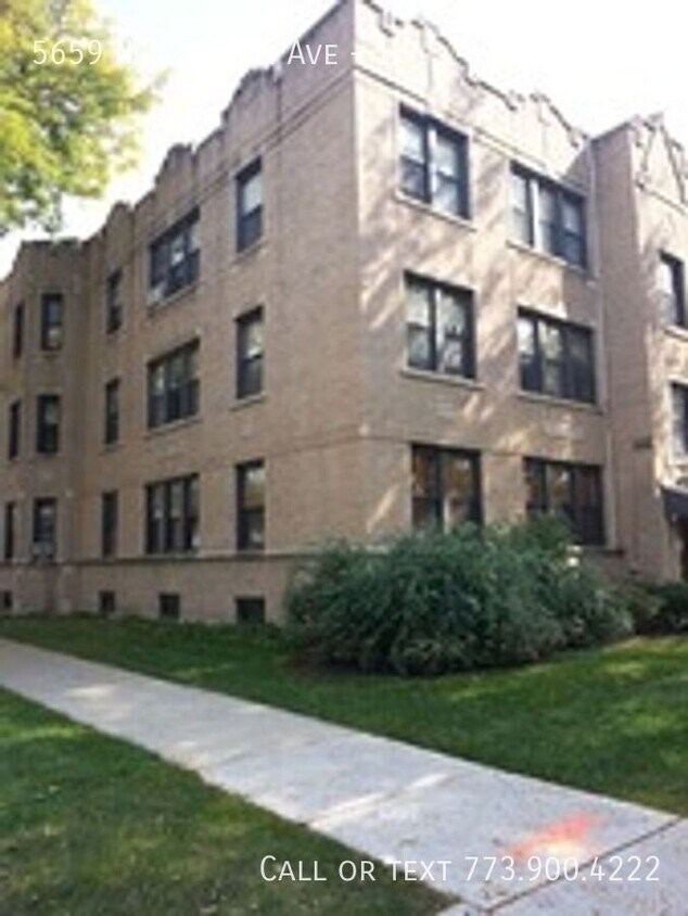 Primary Photo - 5659 N Artesian Ave