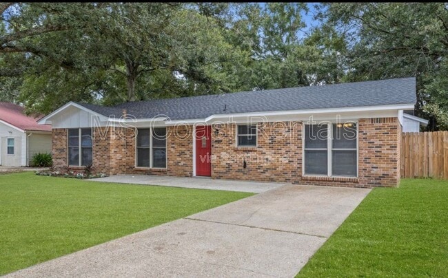 Photo - 7520 Marathon Dr House