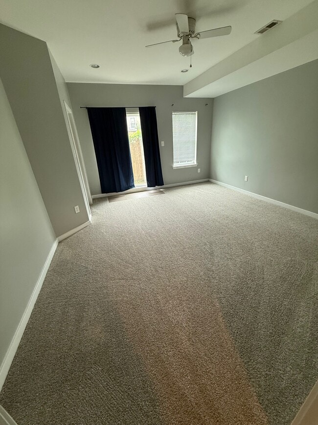 Separate entrance w/ private outdoor space - 3722 Sharp St