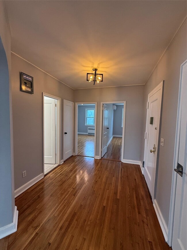 Building Photo - 3938 Amundson Ave