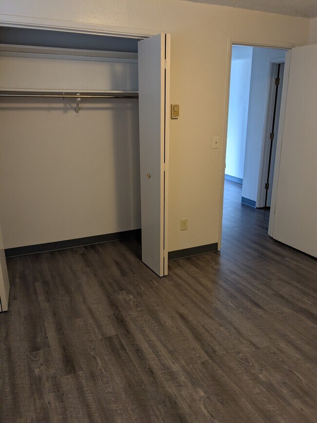 conexiones de lavandería - 1427 Lakeview Ave