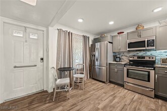 Building Photo - 4021 Ice Castle Way