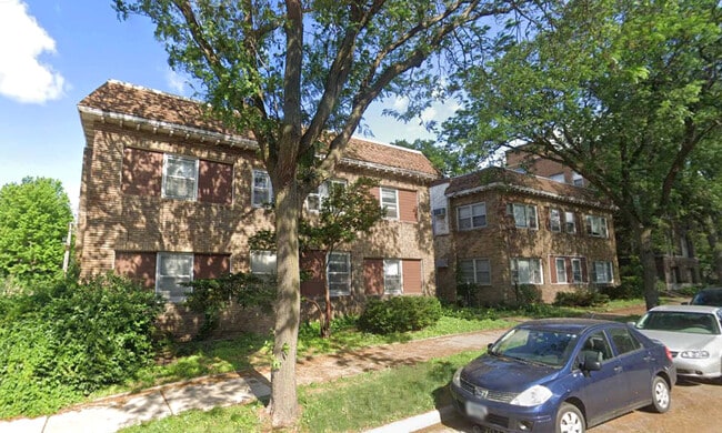 Building Photo - 2518 Emerson Ave S