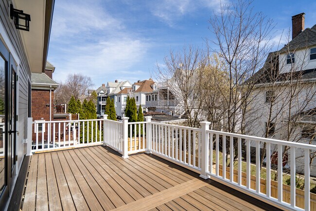 Foto del edificio - 87 Thorndike St