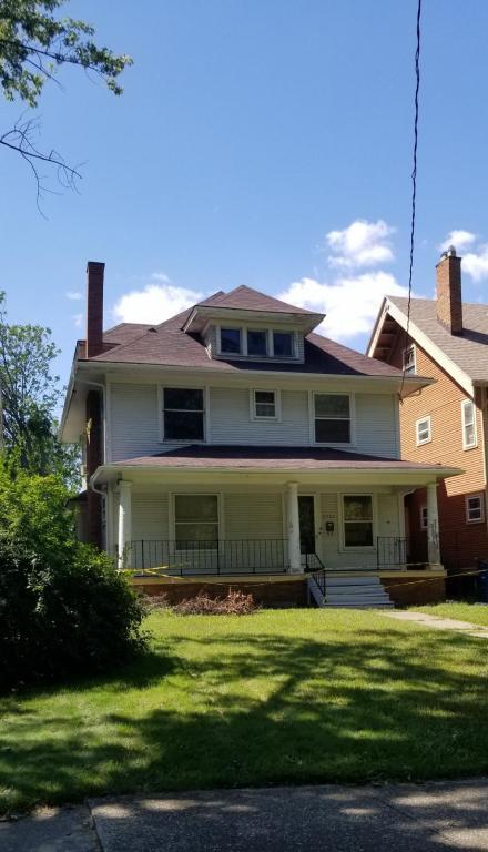 Primary Photo - 2727 1/2 Robinwood