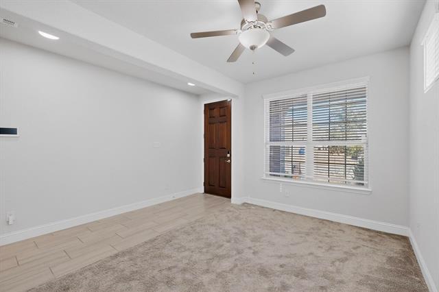 Foto del edificio - 7213 Bronco Blf