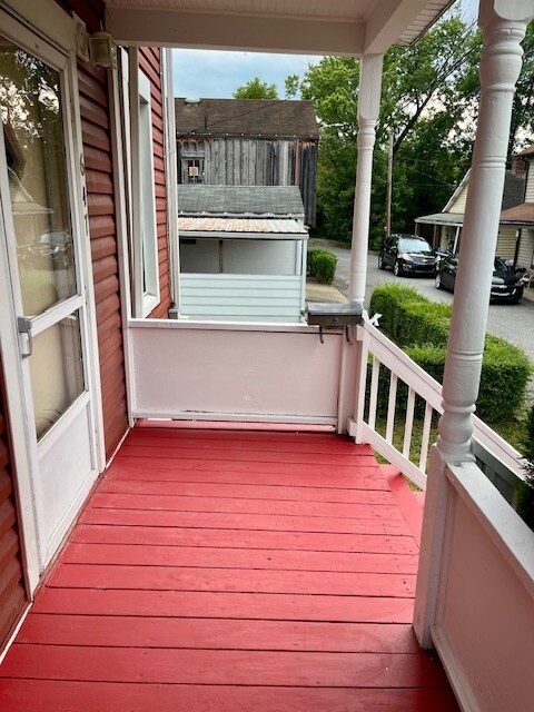 Foto del edificio - 647 Cherry Way