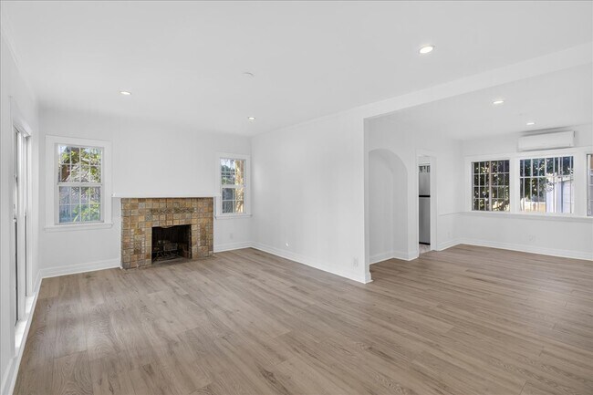 LIVING/DINNING/FIREPLACE - 1185 S Tremaine Ave
