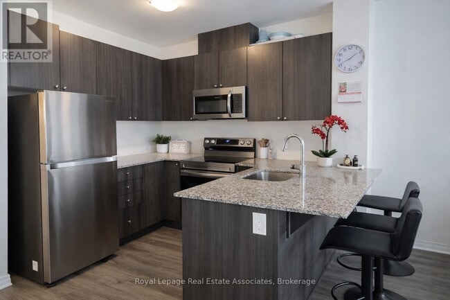 Photo du bâtiment - 470 Gordon Krantz Ave