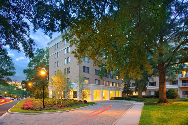 Primary Photo - 4301 Columbia Pike