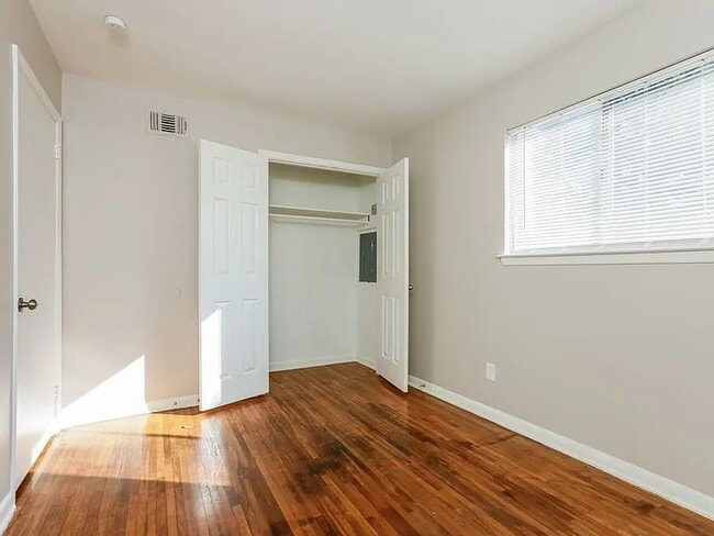 Building Photo - 5001 Gum Springs Rd