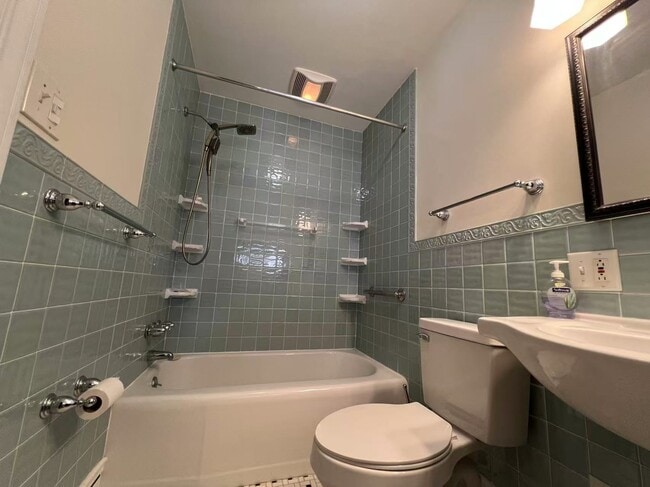 Photo - 39 S 13th St House